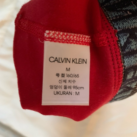 Calvin Klein Bralette - Picture 3 of 3